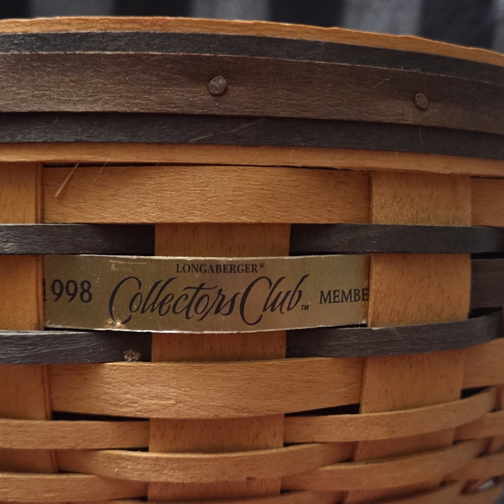 Longaberger Collector's Club Basket - Tan and Black